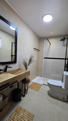 Two-Bedroom House image 2