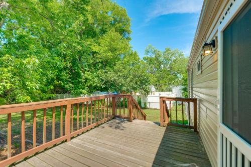 3 Mi to Historic Dtwn: Hopewell Home w/ Yard in Hopewell (Virginia)