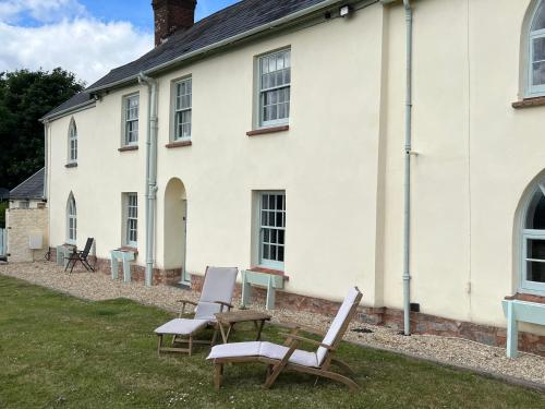 Hillhead Farm Bed and Breakfast - Offwell