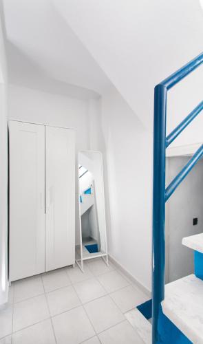 Blue & White, Сиври (фото 10)
