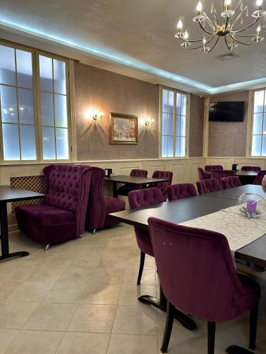 VLG Hotel in 鮑里斯皮爾