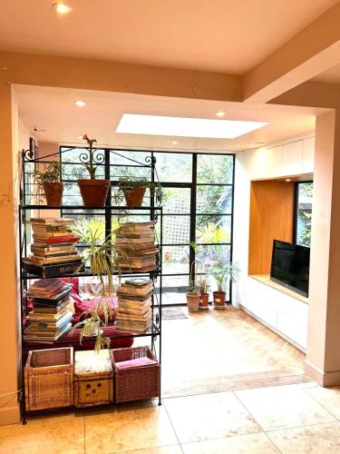 Stylish Apartment Near Notting Hill
