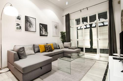 4 bedrooms 3.5 bathrooms furnished - Sol - functional spacious 1