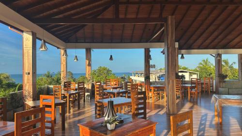 Hotel Alaskabay Arugambay in Arugam Bay