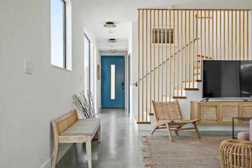 Rooftop Deck, DT City Views, Modern Eastside Oasis, Austin (foto 4)
