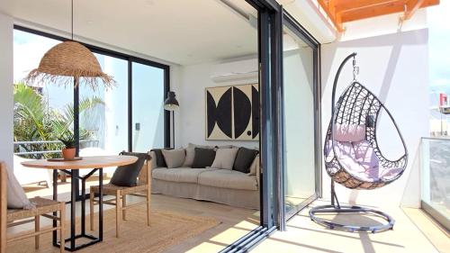 Oasis House 3