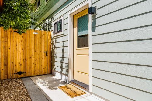 Less Than 1 Block to City Park New-Build Apt in Denver! in Northeast Park Hill