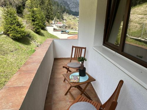TRIIBRIA Guest house in 特利格拉德