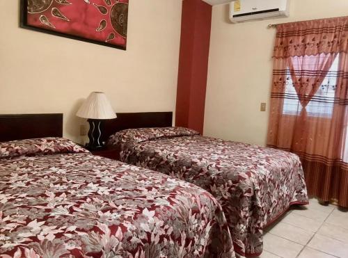 Hotel Topacio - Photo 1