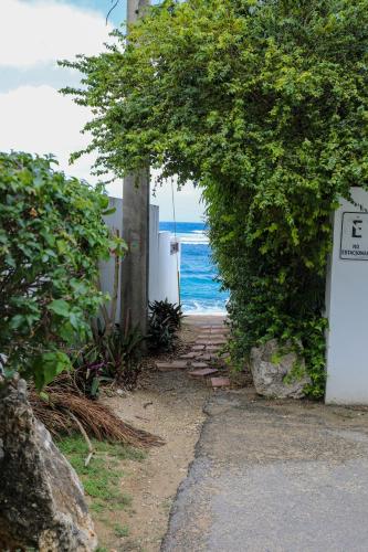 A környék, Villa Sessions 2 - 3-Bedroom, 1-Bathroom Apartment at Shacks Beach - Beach access footsteps away in San Antonio (PR)