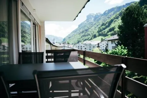 Feel Home Apartments 901 - 902 Seesicht- Bergsicht - Parkplatz in Emmetten, Schweiz