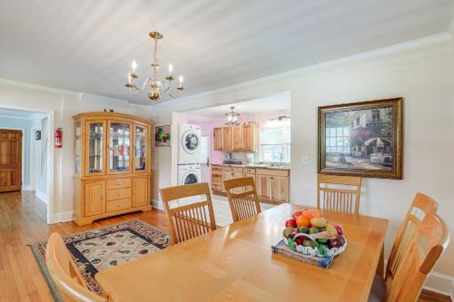 Home 1 Mi to Dtwn Conway Great for Beach Days! in 班寕 (SC)