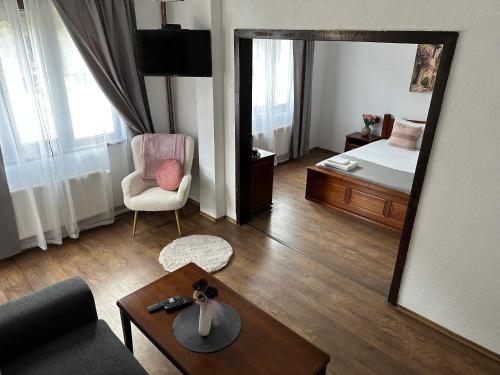 TRIIBRIA Guest house in 特利格拉德