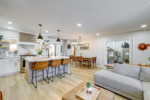 Walk to Big Bear Marina Modern Home with Hot Tub!