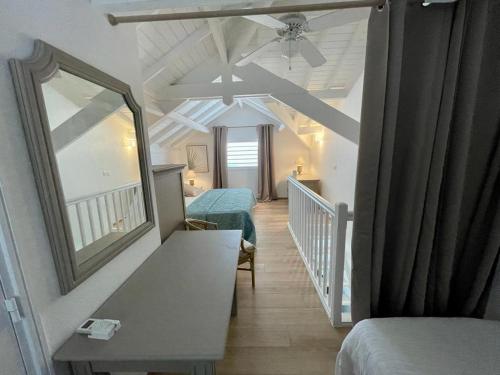 1 chambre, Piscine & Plage, Proche aéroport, Baie Nettle (foto 4)
