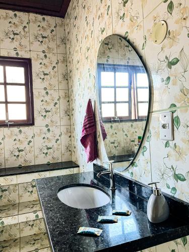 Bathroom, To Zen Hostel in Ubatuba