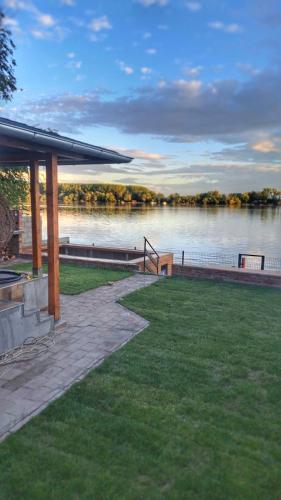 Kucica na Dunavu in Kovin