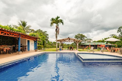 . Habitaciones Cerca al parque del café Finca San Cristobal Quindio