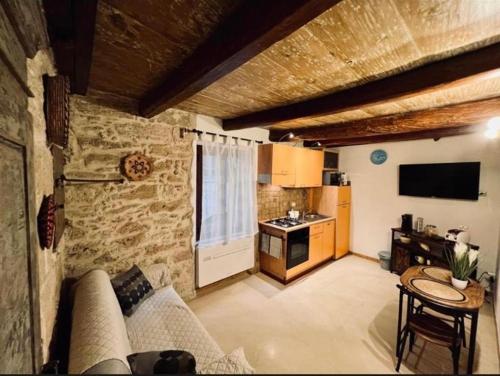 Minorca Studios, Alghero