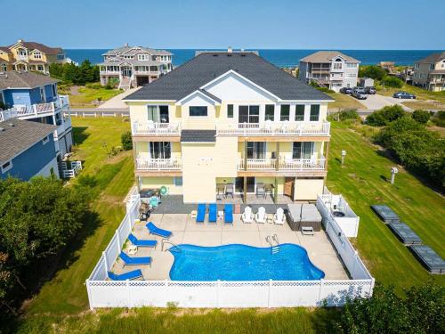 Holiday Home image 1