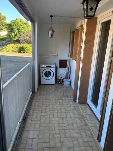 Logement calme et spacieux in District 10