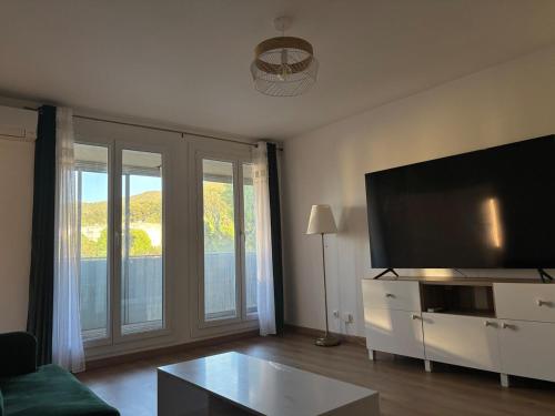 Logement calme et spacieux in District 10