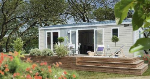 Camping 4 étoiles - Piscine - eeebgi - Camping - L'Aiguillon-la-Presqu'île