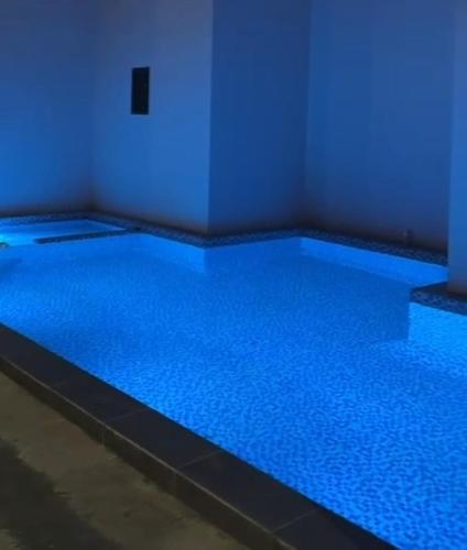 Úszómedence, Studio Apartments in Fantasy Island in Vatukarasa