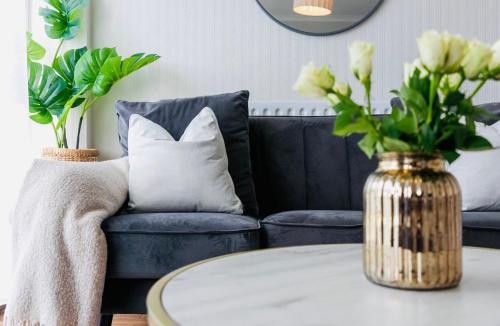 Sleek 2 Bedroom Apartment in 高速公路區