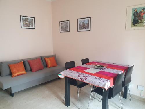 Laura's RHome, Rome (photo 8)