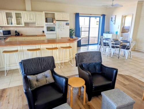 Bayside Breeze in Moonta Bay