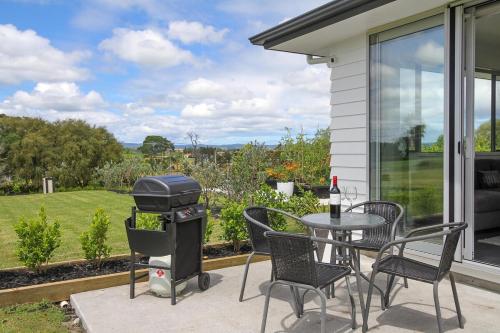 Luxury B&B Steps Away From Most Wedding Venues of Kumeu! in Kumeu