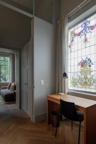 Superior Suite image 2