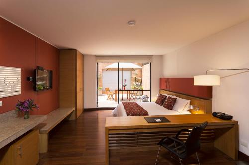 68967547 Hotel bh La Quinta