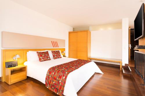 68967666 Hotel bh La Quinta