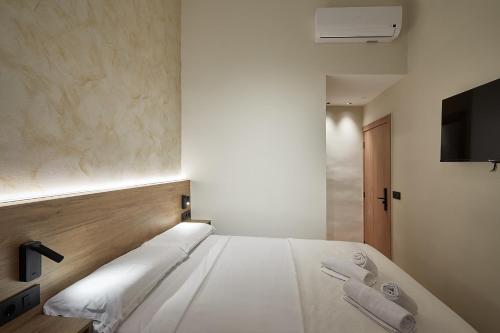 Hostal Parisien - image 9