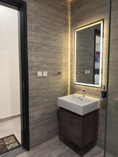Loft Residence - image 5