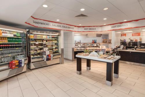 Days Inn Magor - image 8