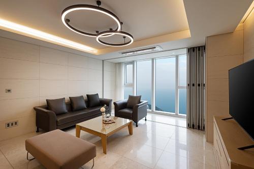 The Vine Ocean Suite image 10