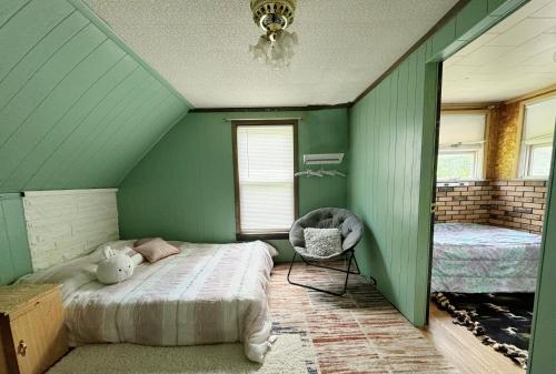 Great value&Quiet Green Suite in Ithaca City Center