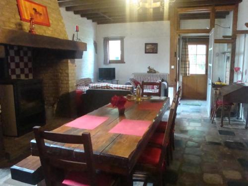 Gîte Ferme historique 1713, proche plages Dunkerque - FR-1-510-169 (Gite Ferme historique 1713, proche plages Dunkerque - FR-1-510-169) in Quaedypre