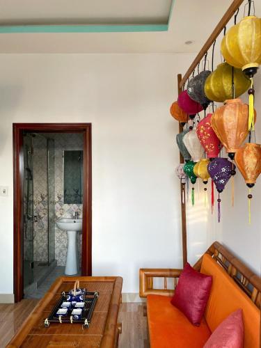 Breezy and spacious room in the central of Old Town, Hoi An (photo 10)