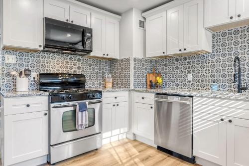 Quaint 3 Bedroom Wentzville Retreat in Wentzville, USA