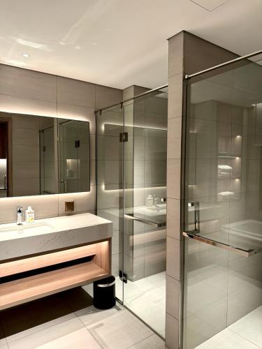 OceanView Alacarte Ha Long