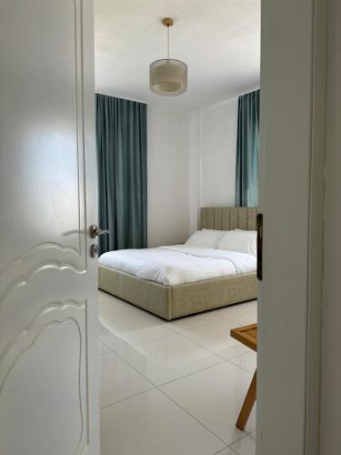 KuneVain Guest House in Tale