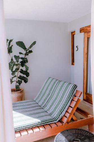 689722780 DISTRITO 88 - Hotel Boutique Only Adults