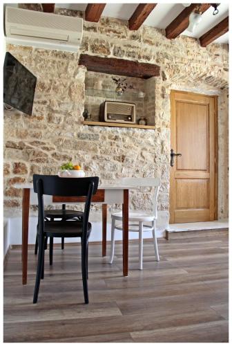  Guest House Tragurion in Trogir