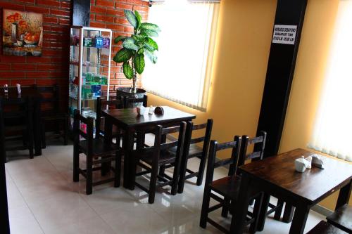 Overlook Hostal