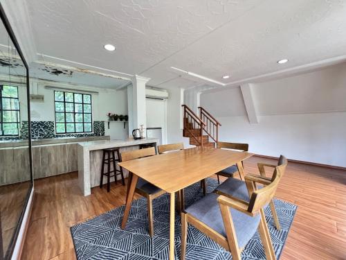 Lilla Hilltop Retreat @ Janda Baik in จันดา บาอิก์