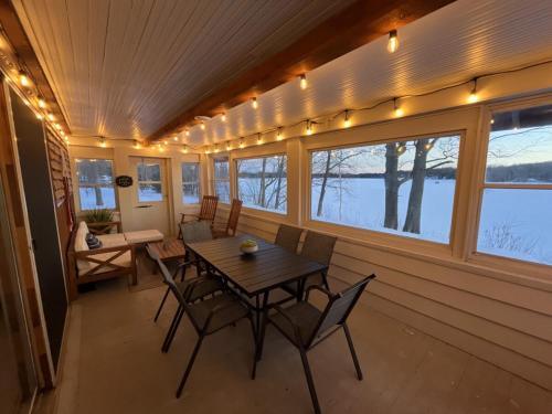 Northwood's Retreat on Pine Lake! With Hot Tub! in Rhinelander (WI)